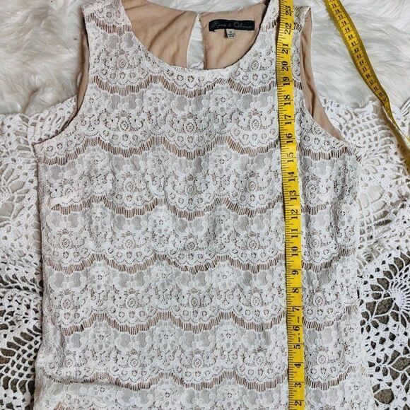 Rose & Olive Lace Lined Boho Shirt - Picture 3 of 6